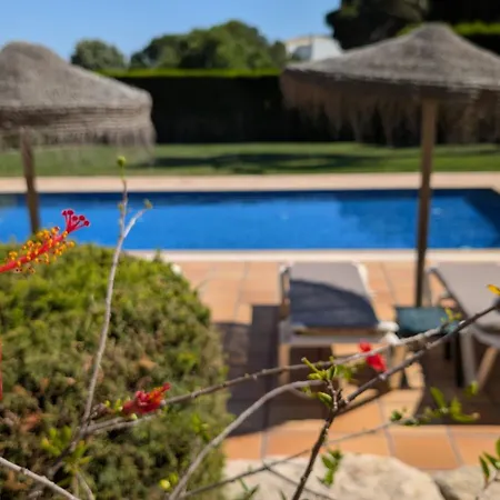 Casa Dos Pinheiros, Sesmarias, Albufeira Tatil Evi Albufeira